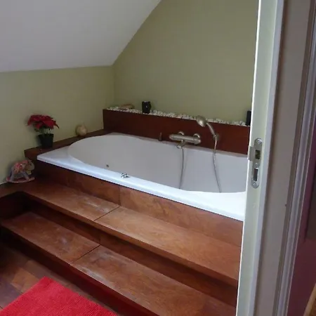 Le Mont Saint Roch , D'hotes,